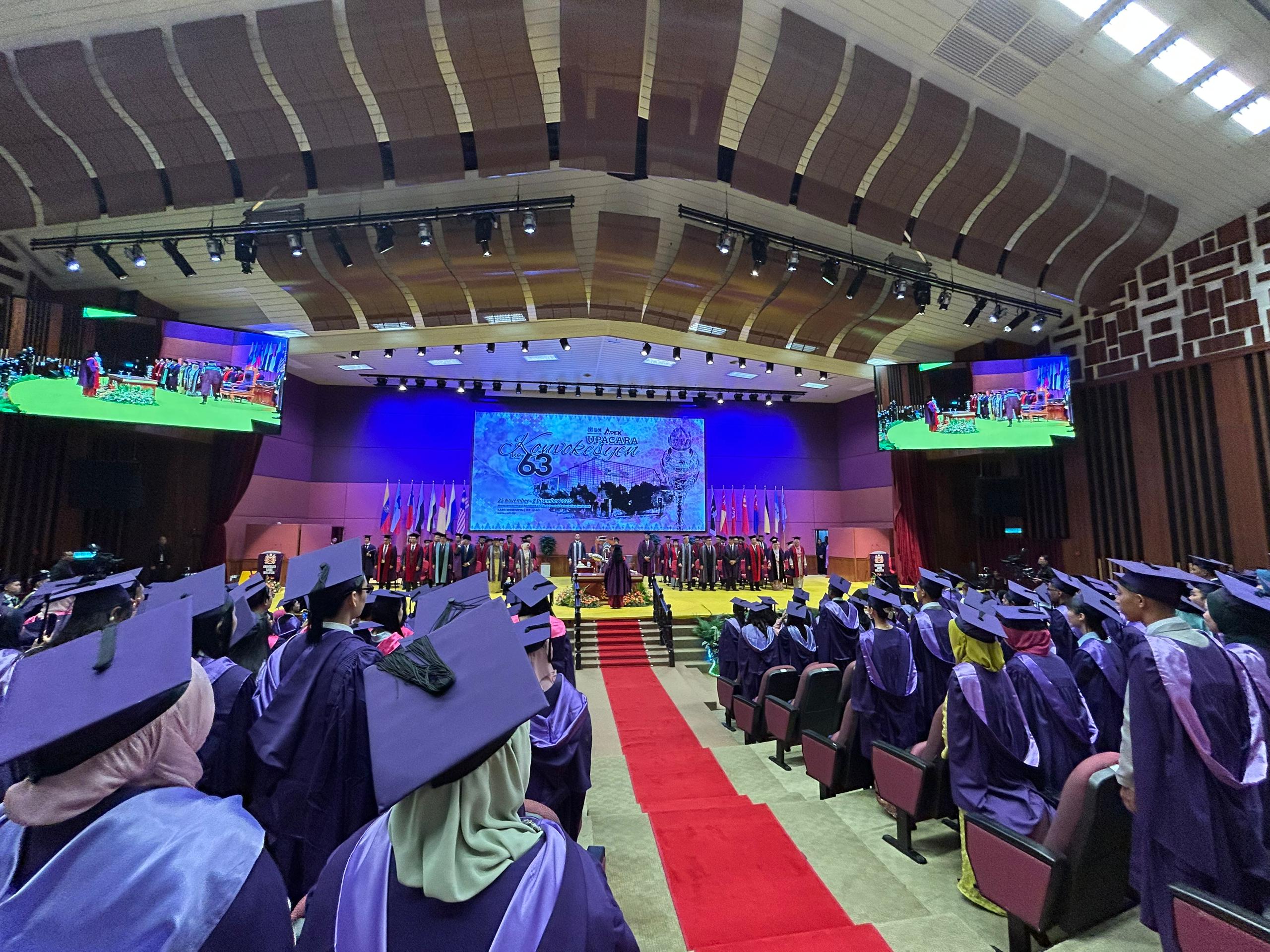 WhatsApp Image 2025 12 02 at 10.00.47