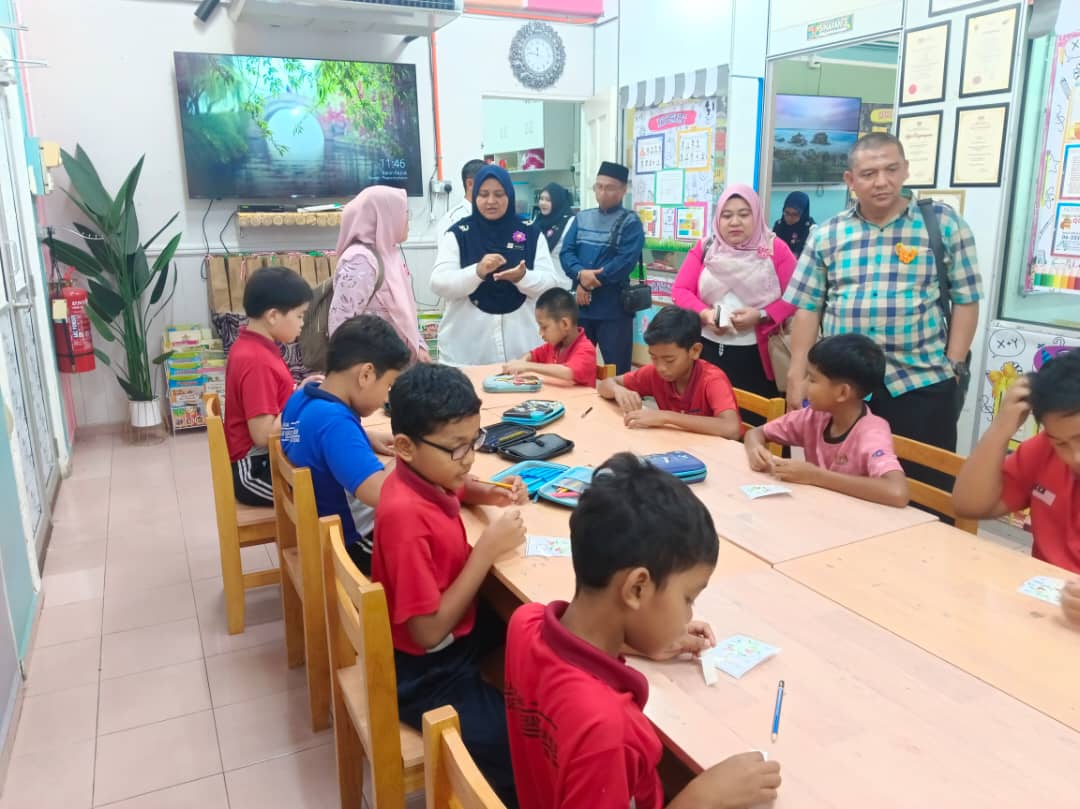 Lawatan ke PPKI SMK Tun Tijah