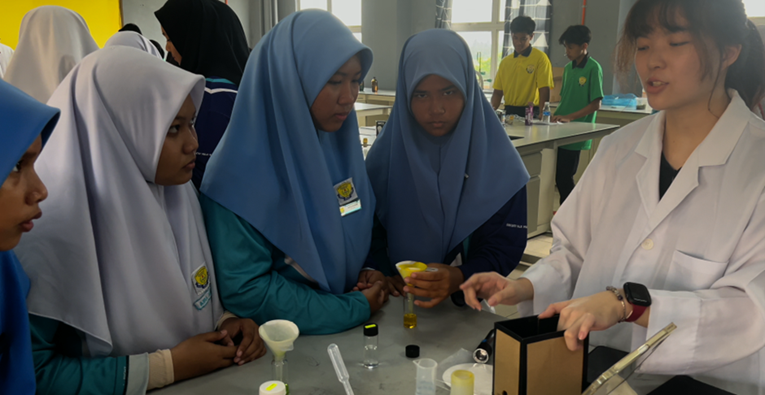 ANALISUSM COLLABORATION STRENGTHENS STEM INTEREST THROUGH SUSPECTROCIETY PROGRAMME 1