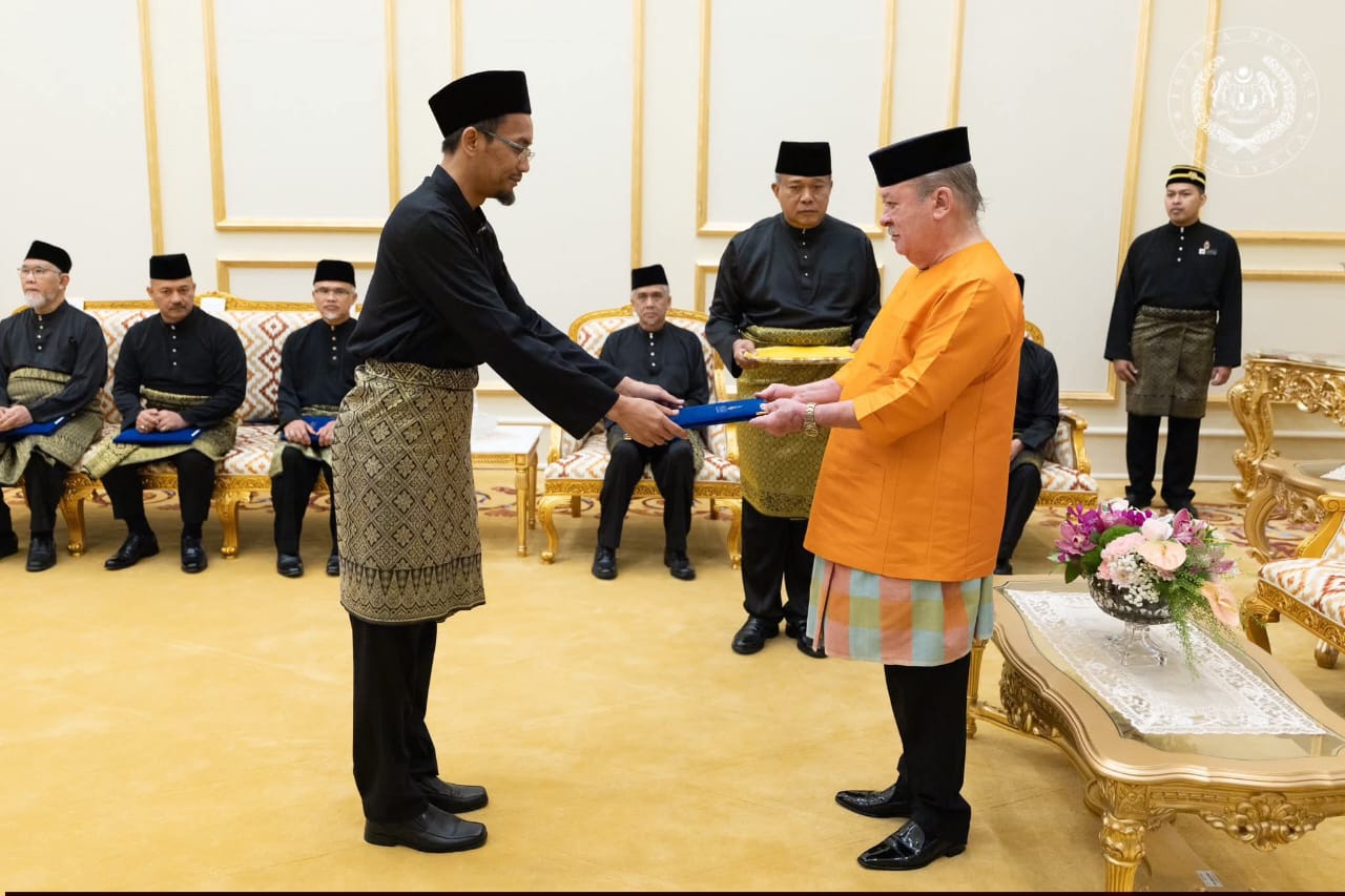 3d5e1011 e3ed 4d3c 885a e8ae90380a64