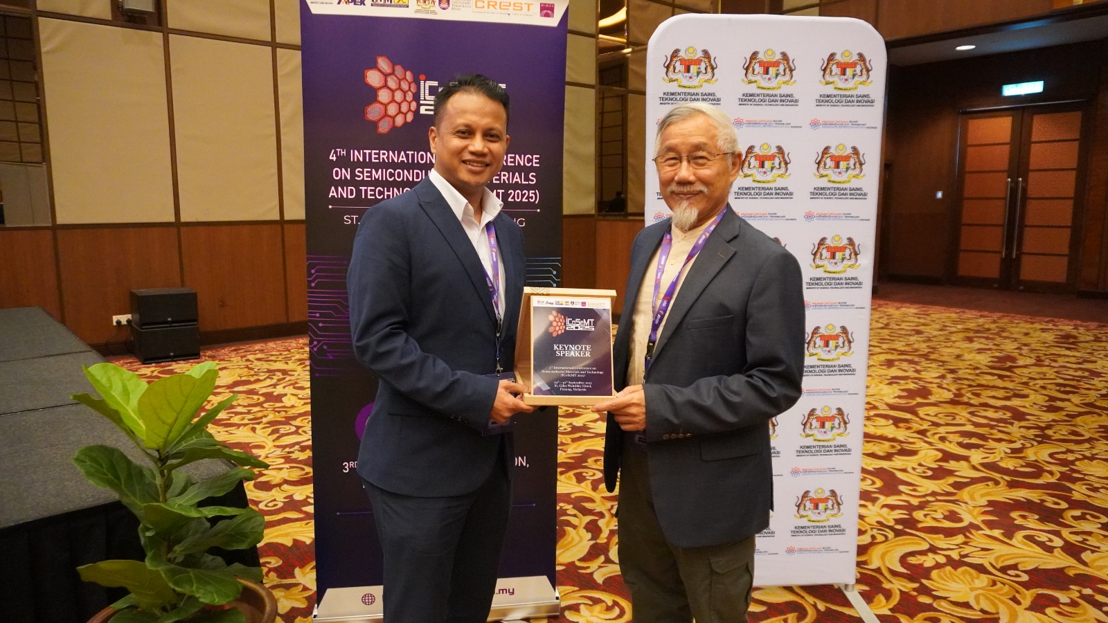 4e8bf786 fa07 4579 b7c9 5c9a08c8a733