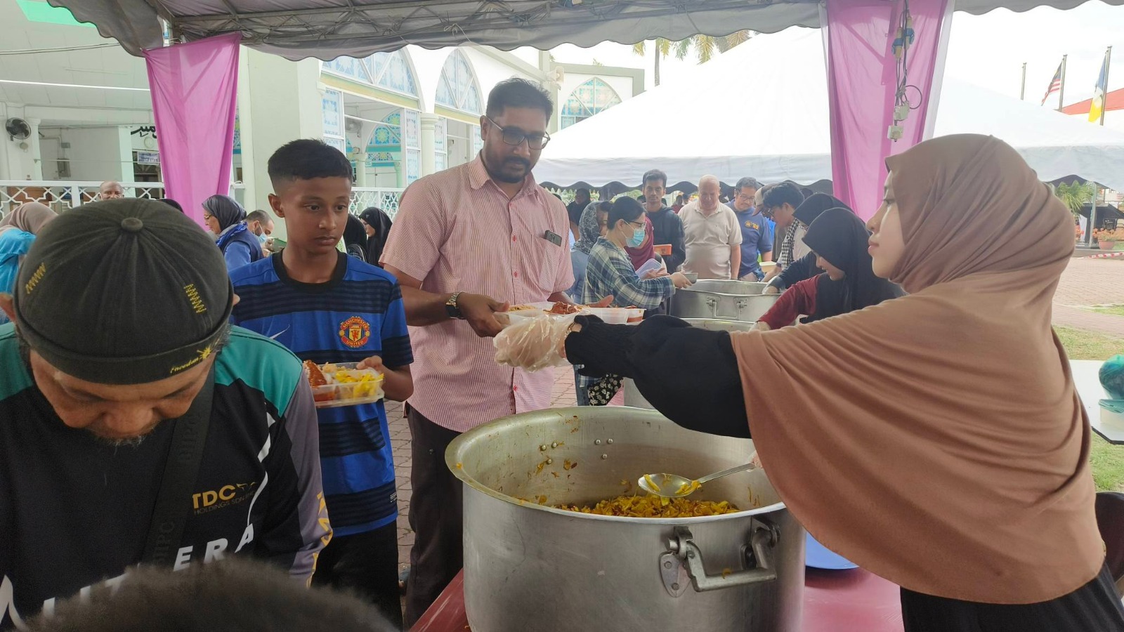 59f37295 6259 4d88 a92d b469697b4ad7