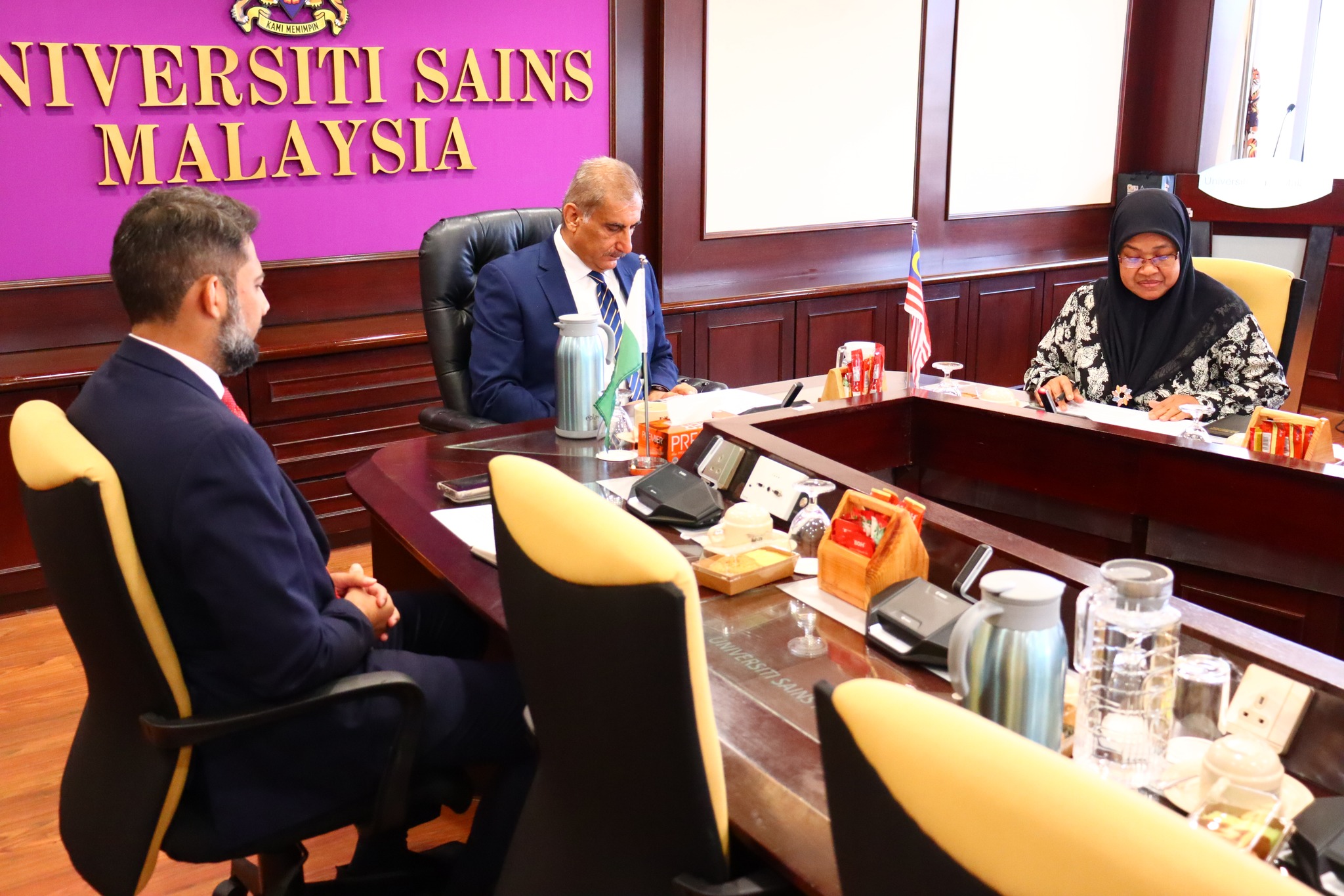 615709291 882392684373365 2668853837488154948 n