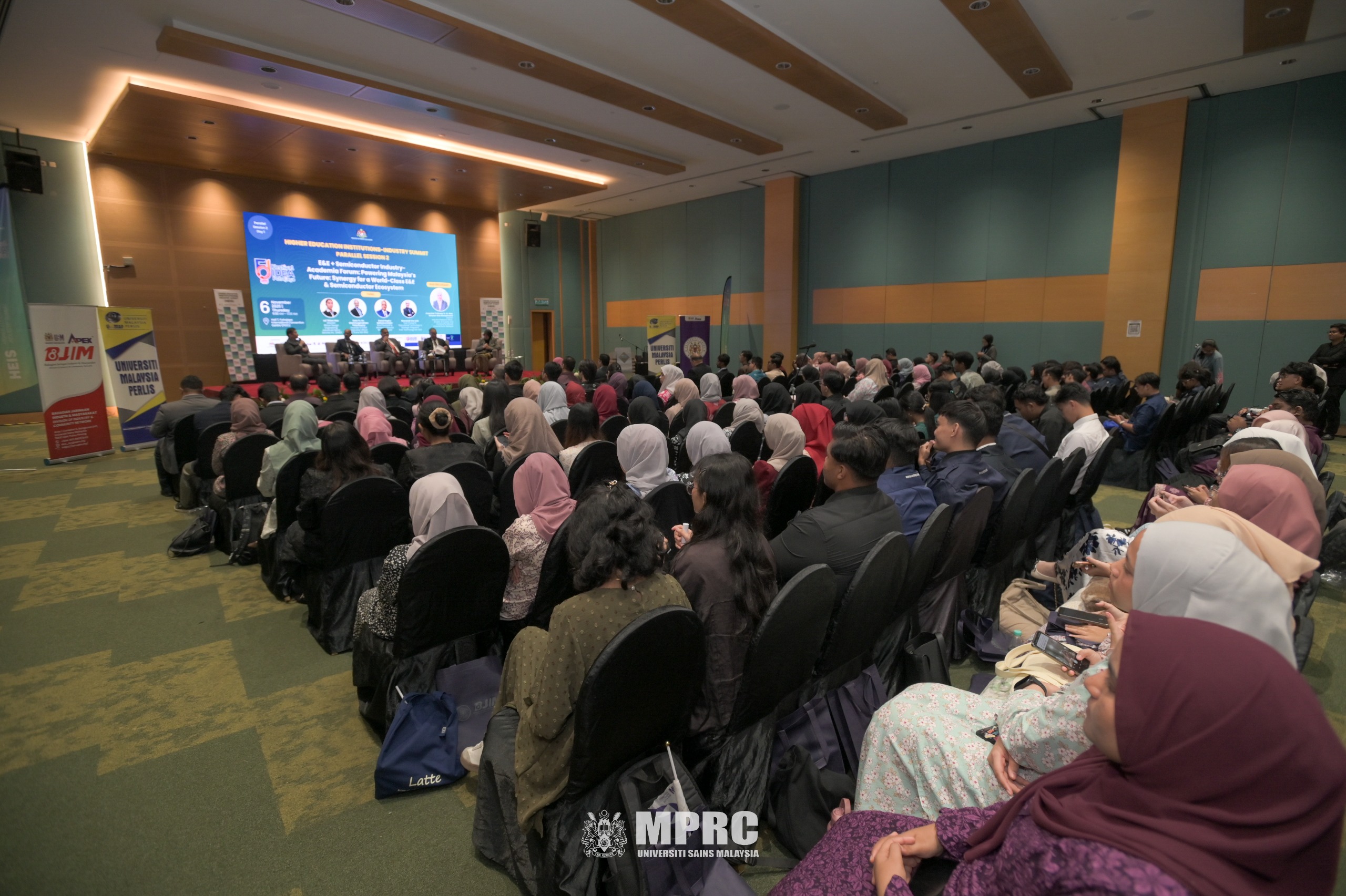 WhatsApp Image 2025 11 07 at 12.03.05 PM