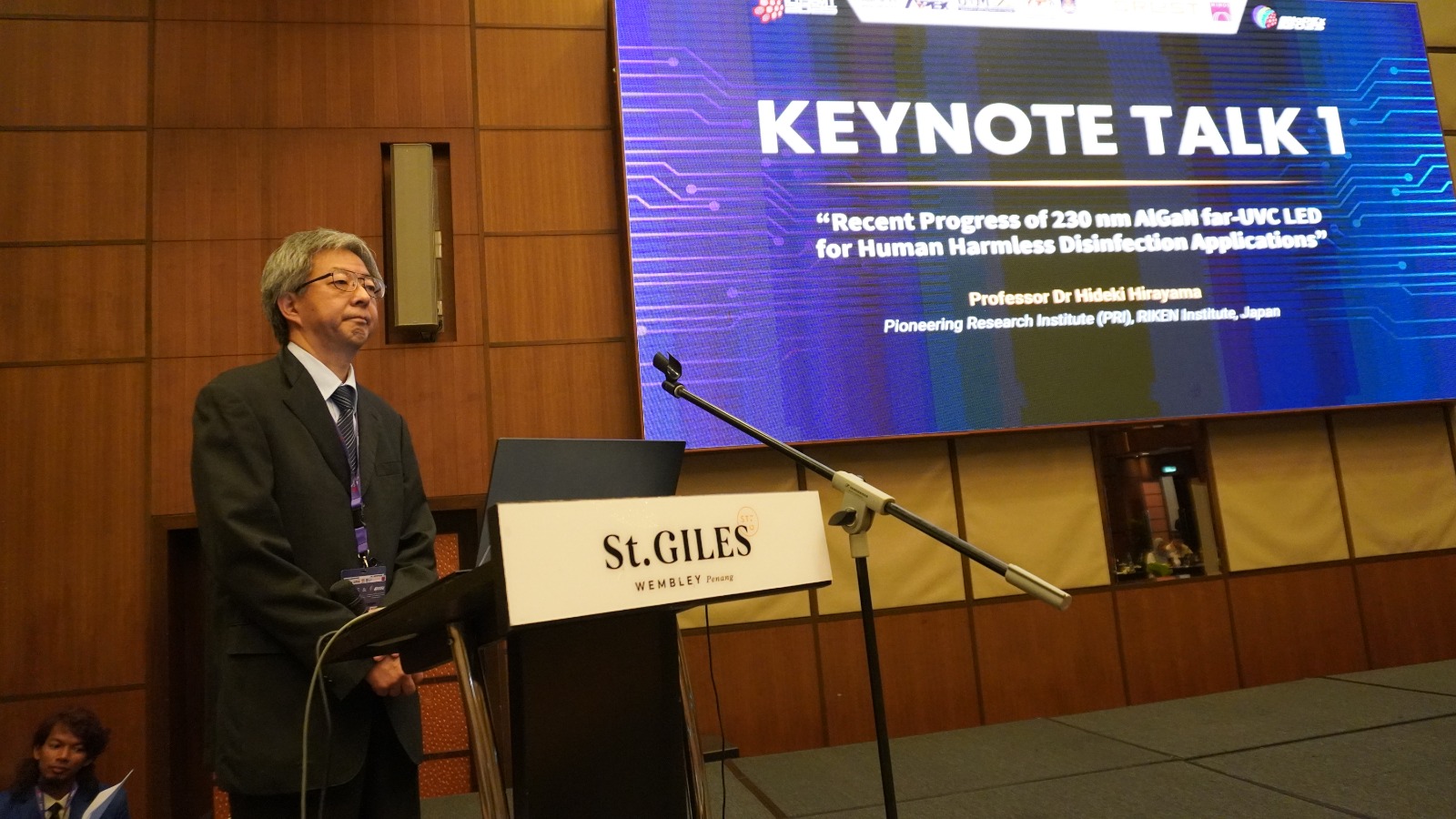 dcb0cf87 8bdc 431e b126 6729a7a659d7