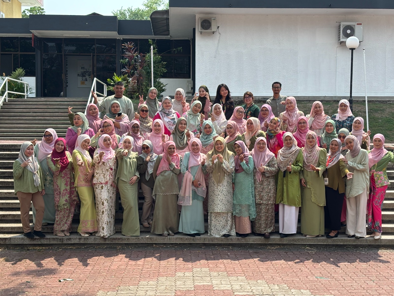 fccb421f 9a95 4e7a ba99 958b098f41f4