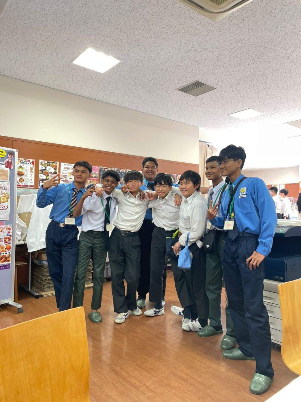 JAPAN USAINS Photo Three Friendship 1