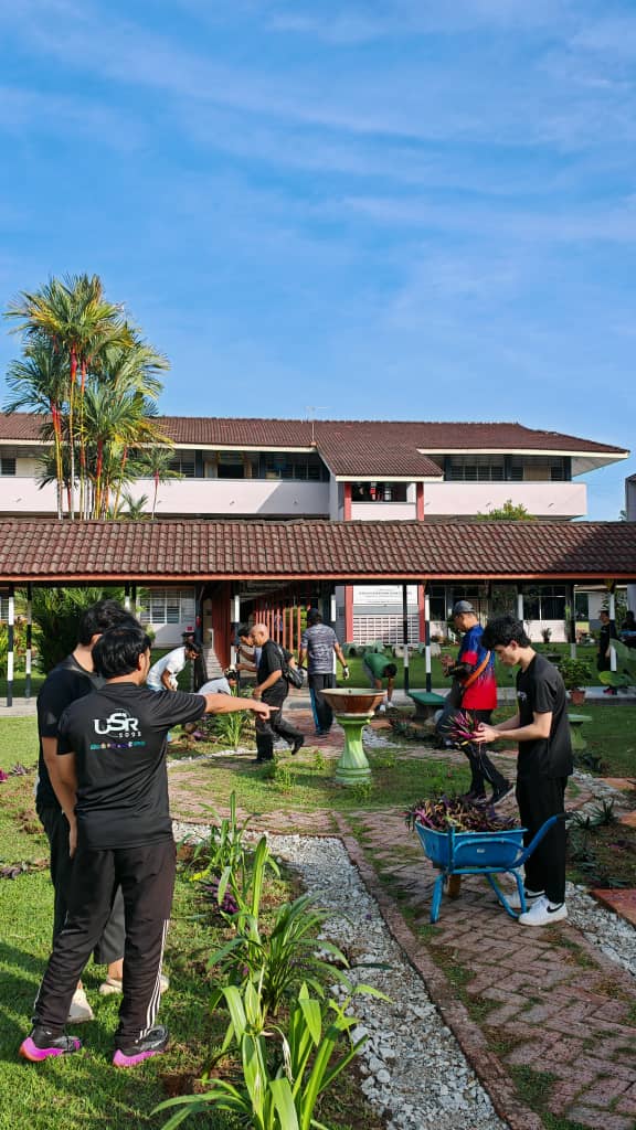 TRANSFORMING COMMUNITIES WITH PURPOSE AND PASSION HBP USM LEADS UCSR PRIMARY SCHOOL INITIATIVE 4