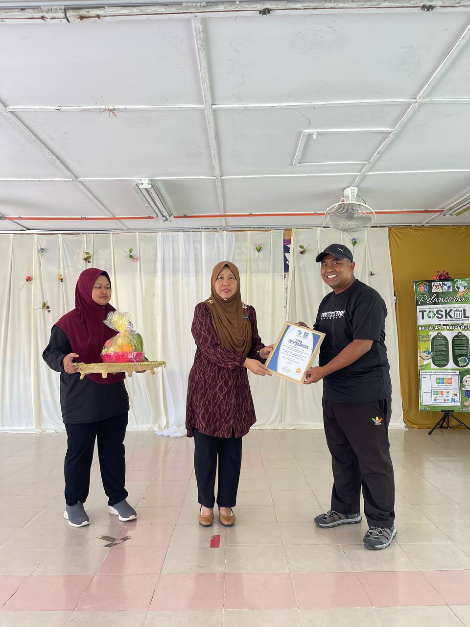 TRANSFORMING COMMUNITIES WITH PURPOSE AND PASSION HBP USM LEADS UCSR PRIMARY SCHOOL INITIATIVE 8